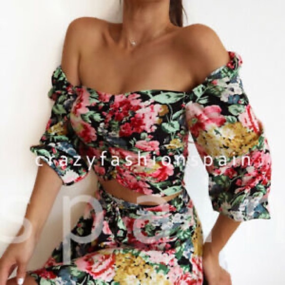 Zara Dresses & Skirts - Zara top and skirt set bloggers fav